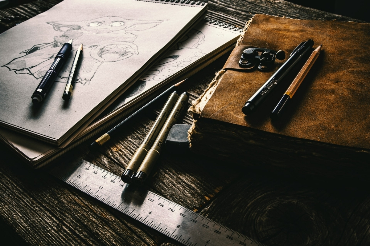 Drawing Materials - 7 Essentials Supplies for Beginners - Artst