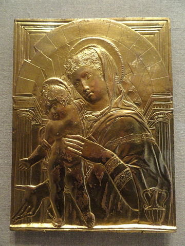 Madonna and Child with a Parapet  In front of a Broken Arch - Donatello 