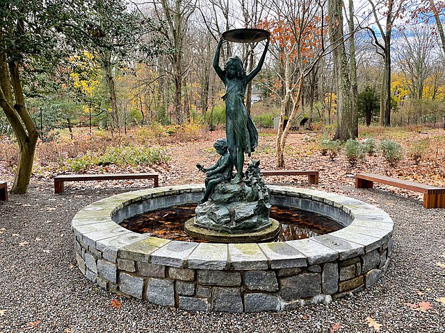 Bessie Potter Vonnoh Memorial Bird Fountain