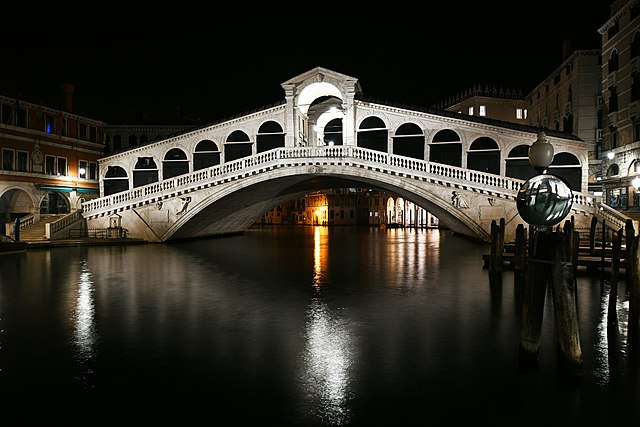 Rialto Bridge