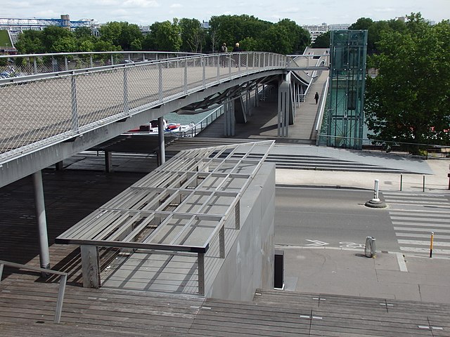 Passerelle Simone-de-Beauvoir