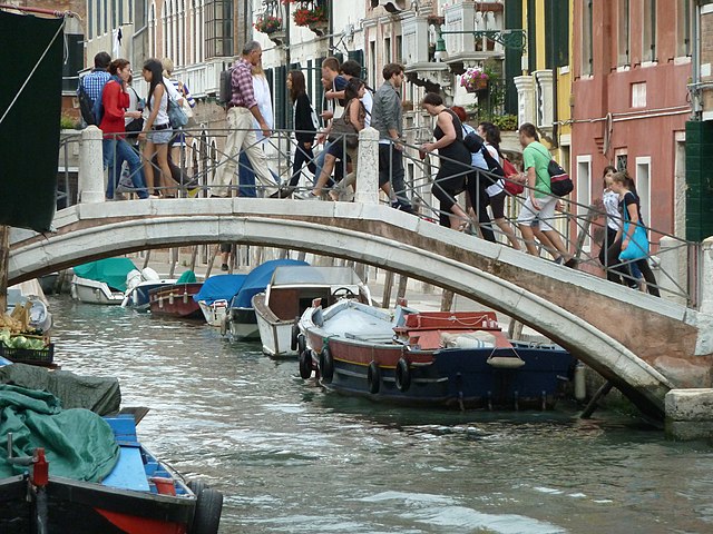 Ponte dei Pugni