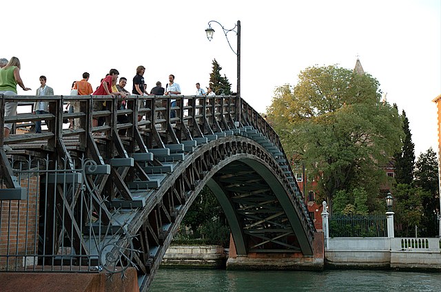 Ponte dell Accademia