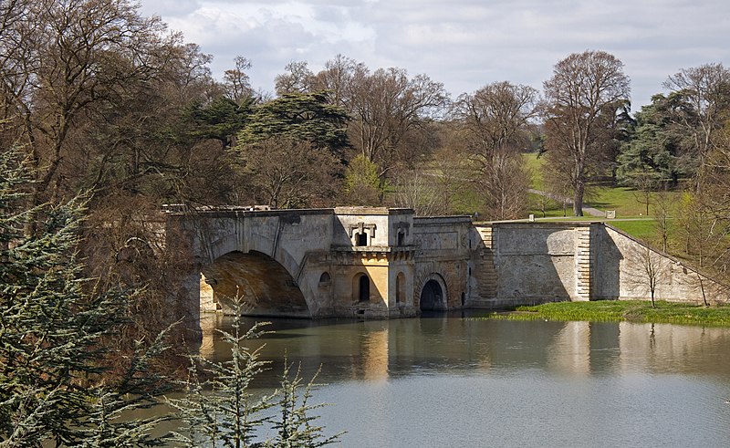 Blenheim Palace Grand Bridge