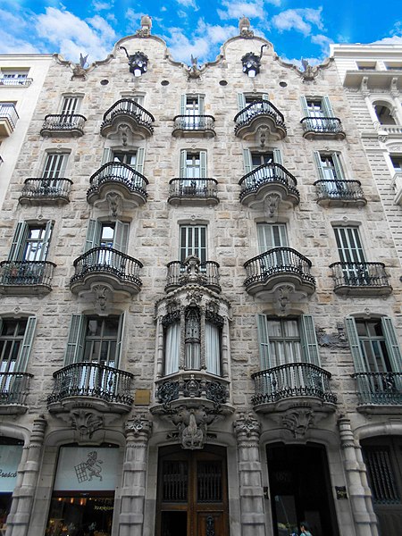 Casa Calvet